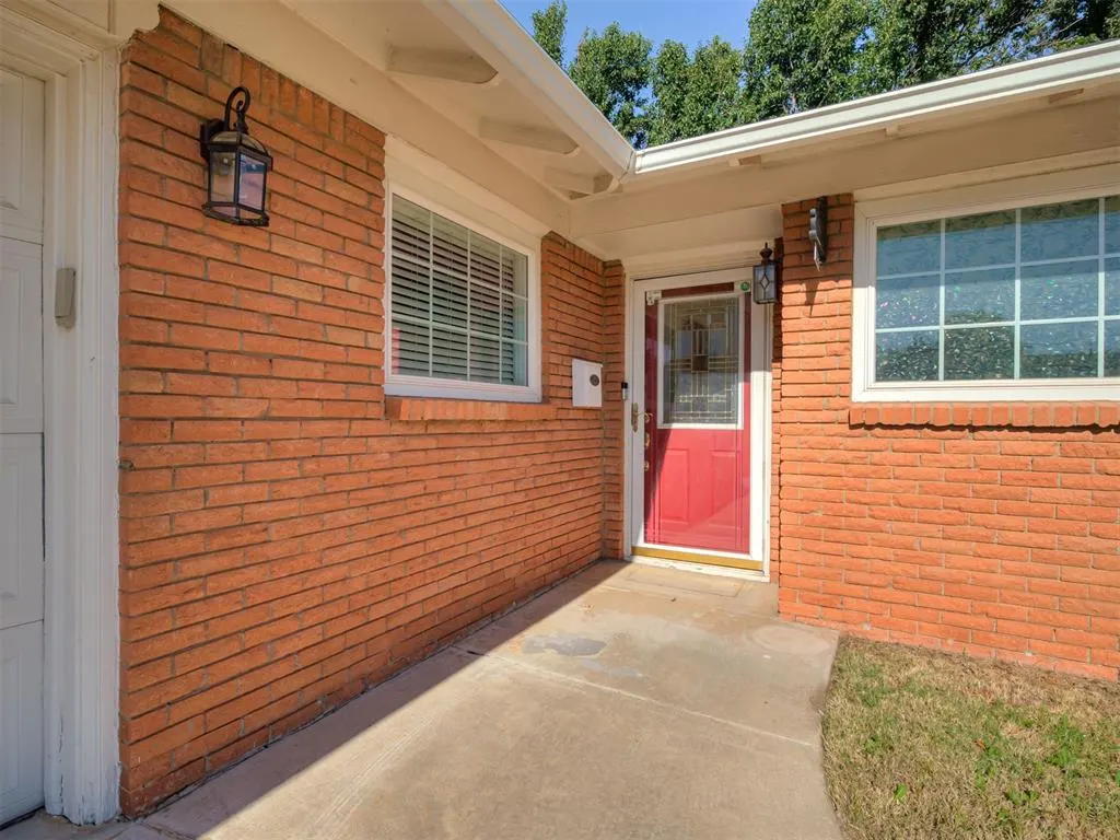 Photo 4 — 3620 NW 62nd Street, Oklahoma City, OK 73112