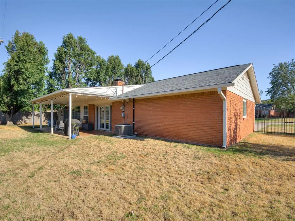 Photo 26 — 3620 NW 62nd Street, Oklahoma City, OK 73112