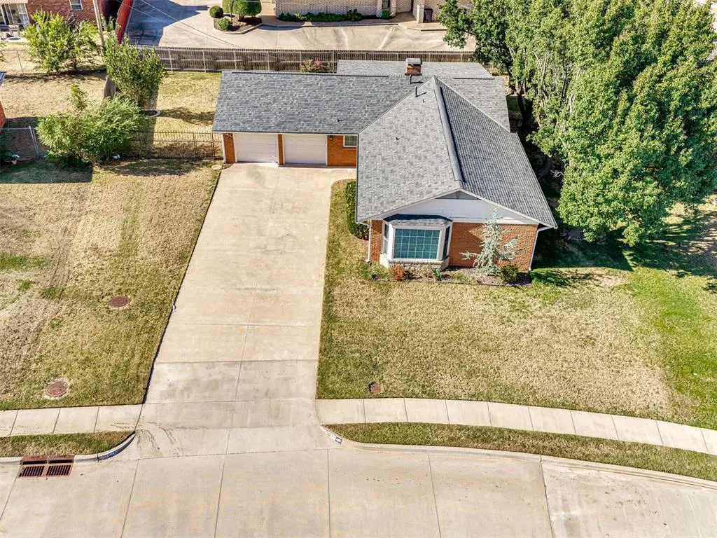Photo 28 — 3620 NW 62nd Street, Oklahoma City, OK 73112