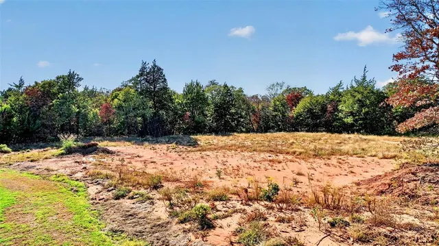Photo 5 — 12075 Bentley Drive, Guthrie, OK 73044