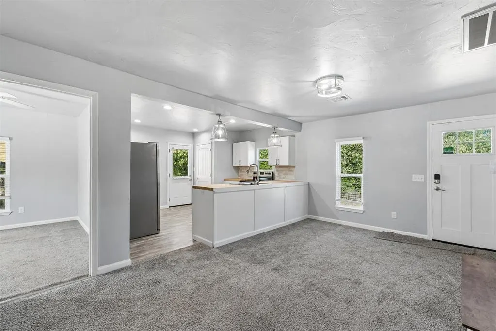 Photo 15 — 703 S Dewey Avenue, Chandler, OK 74834