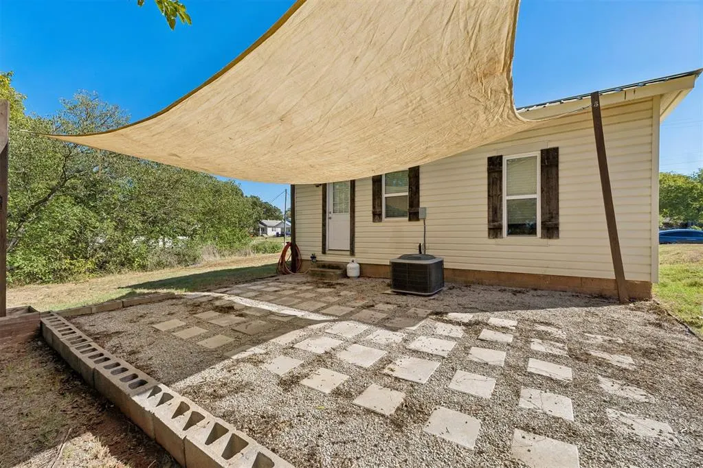 Photo 33 — 703 S Dewey Avenue, Chandler, OK 74834