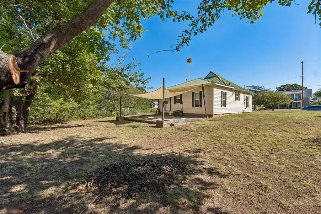 Photo 36 — 703 S Dewey Avenue, Chandler, OK 74834