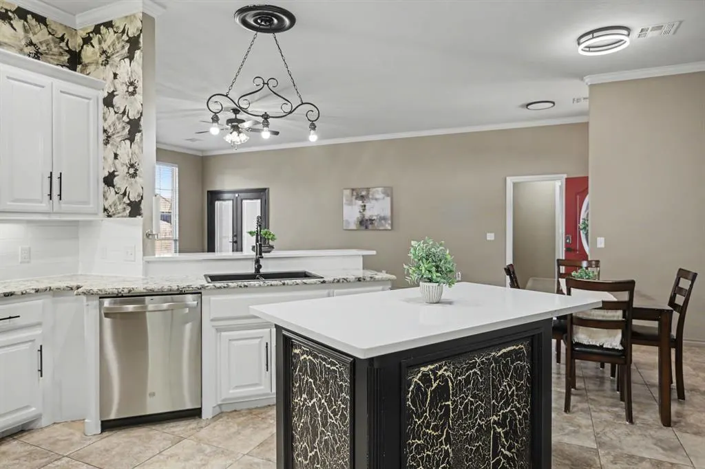 Photo 12 — 10915 Blue Sky Drive, Midwest City, OK 73130
