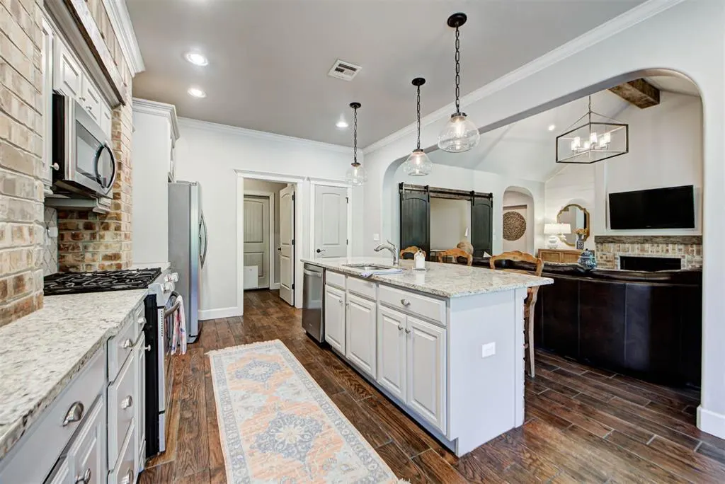 Photo 15 — 19705 Rambling Creek Drive, Edmond, OK 73012