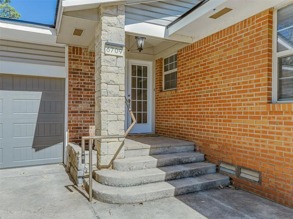 Photo 5 — 6709 NW 34th Street, Bethany, OK 73008