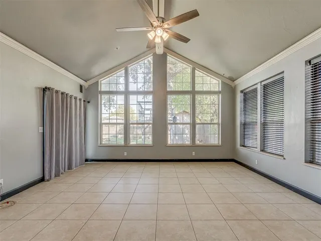 Photo 8 — 6709 NW 34th Street, Bethany, OK 73008