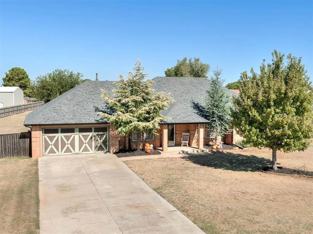 Front exterior — 4105 Frontier Lane, Tuttle, OK 73089