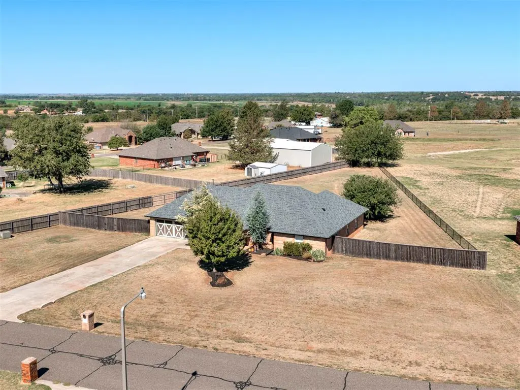 Photo 38 — 4105 Frontier Lane, Tuttle, OK 73089