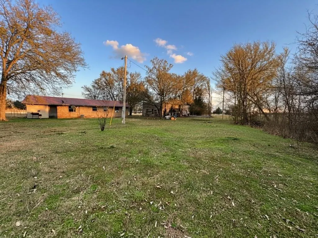 Photo 14 — 34386 W US-70 Highway, Bennington, OK 74723