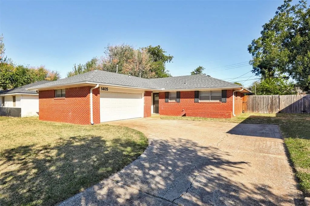 Front exterior — 1405 NW 102nd Street, Oklahoma City, OK 73114