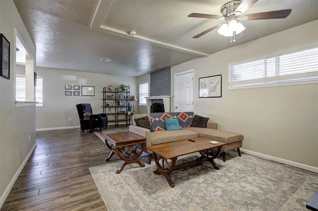 Photo 5 — 1405 NW 102nd Street, Oklahoma City, OK 73114