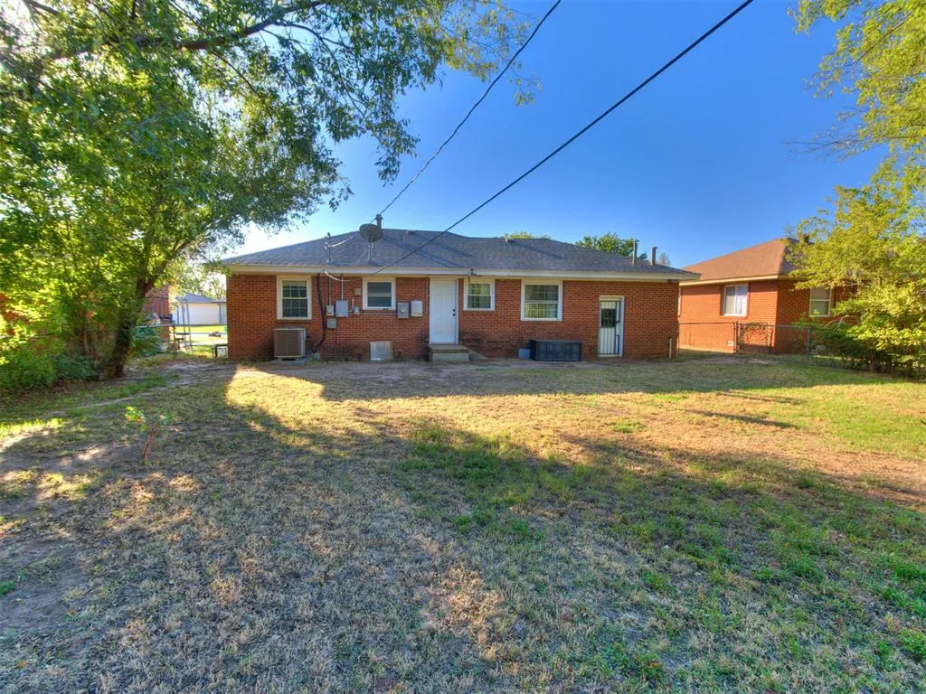 Photo 3 — 2951 NW 48th Street, Oklahoma City, OK 73112