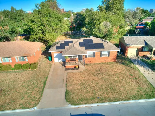 Photo 5 — 2951 NW 48th Street, Oklahoma City, OK 73112