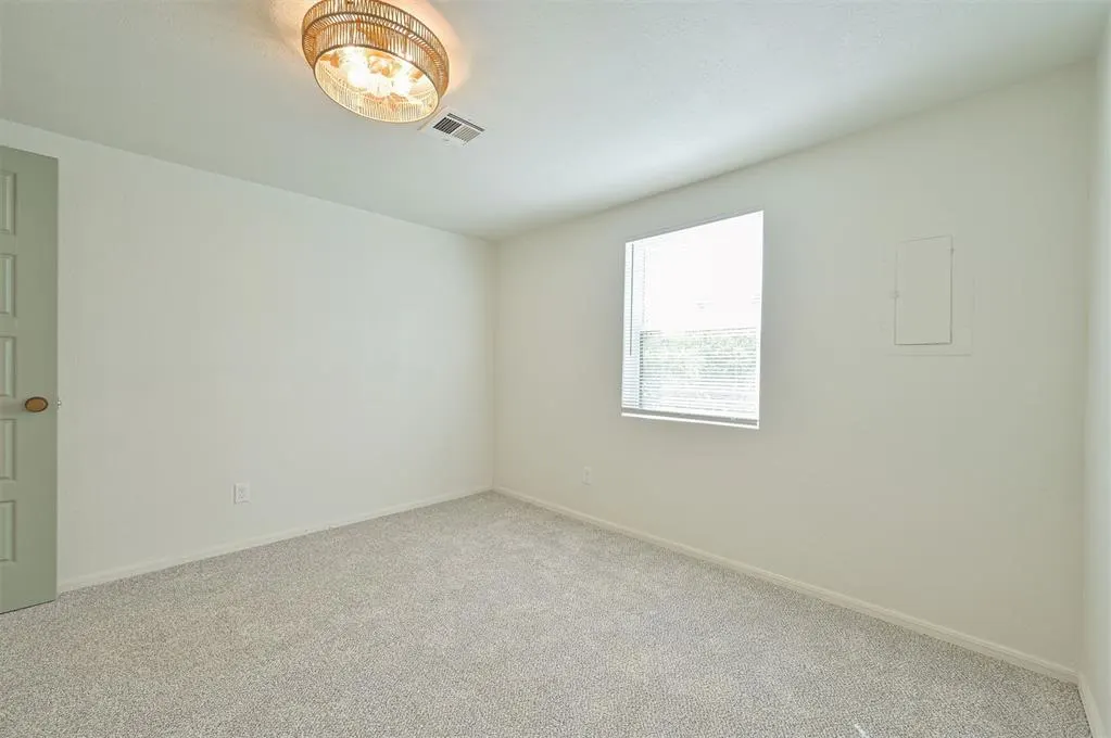 Photo 33 — 2804 NW 26th Street, Oklahoma City, OK 73107