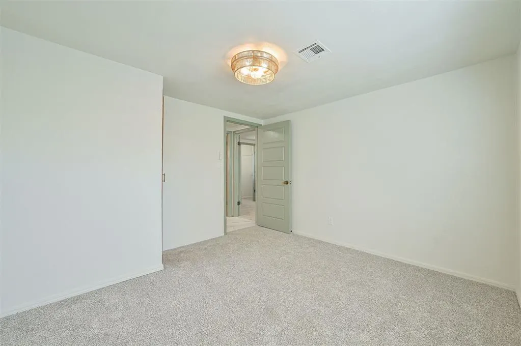 Photo 34 — 2804 NW 26th Street, Oklahoma City, OK 73107