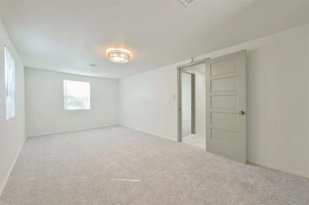 Photo 40 — 2804 NW 26th Street, Oklahoma City, OK 73107
