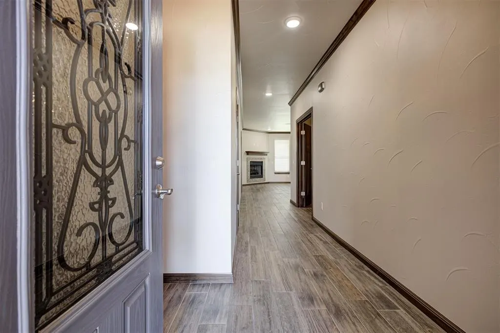 Photo 6 — 1717 Regency Court, Shawnee, OK 74804