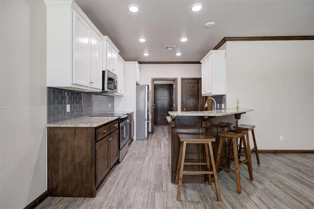 Photo 14 — 1717 Regency Court, Shawnee, OK 74804