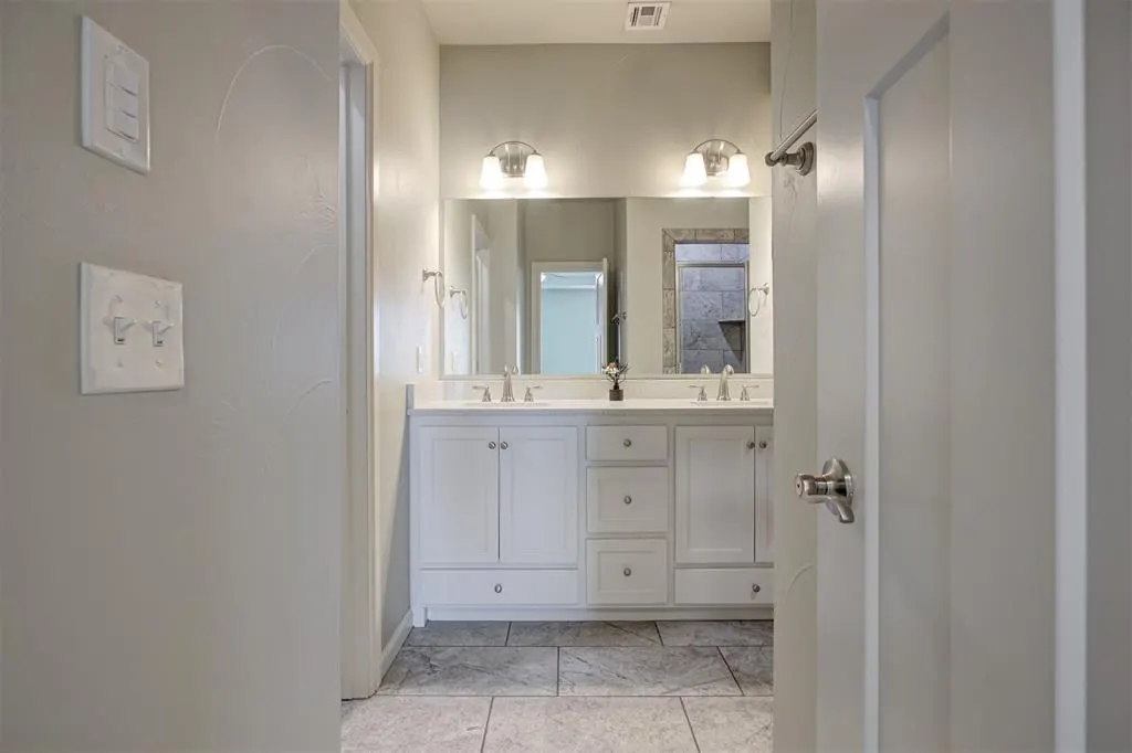 Photo 24 — 1717 Regency Court, Shawnee, OK 74804