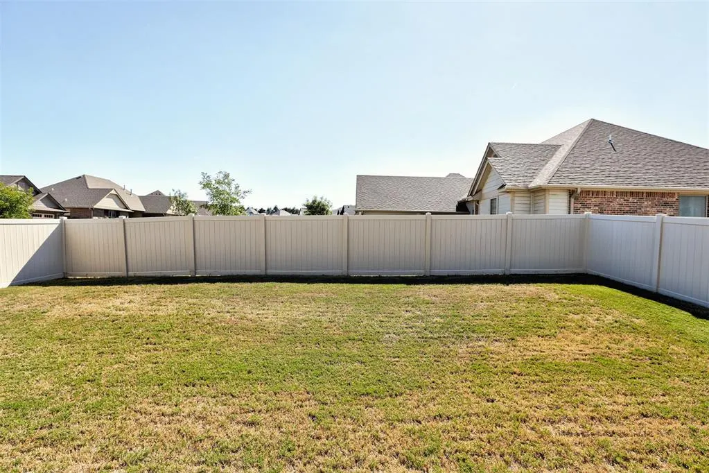 Photo 48 — 1717 Regency Court, Shawnee, OK 74804