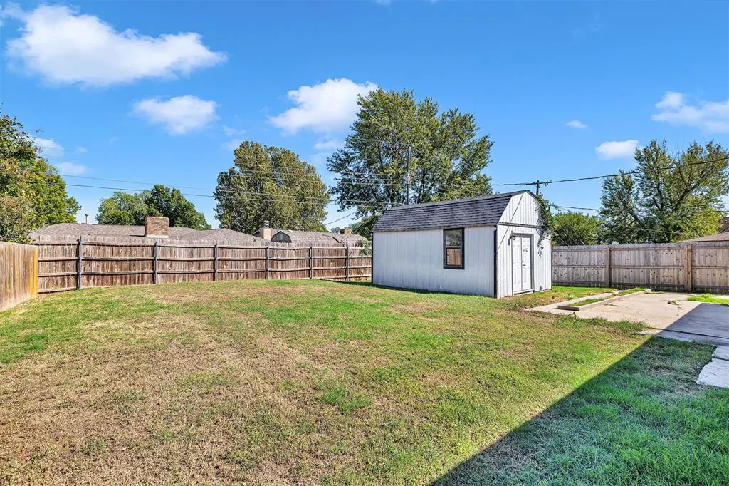 Photo 27 — 1208 Kingston Drive, Yukon, OK 73099