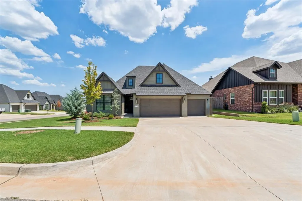 Photo 3 — 2348 Preserve Edge Drive, Edmond, OK 73034