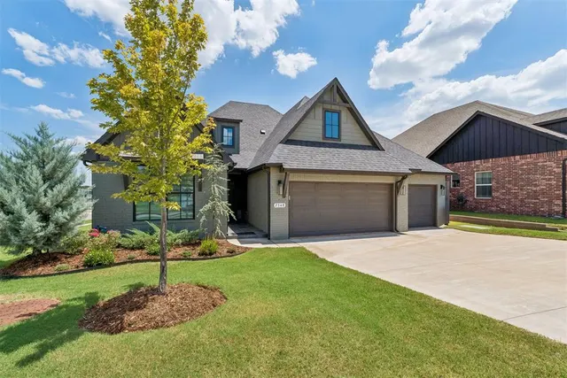 Photo 4 — 2348 Preserve Edge Drive, Edmond, OK 73034