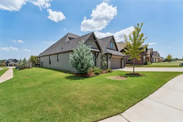 Photo 5 — 2348 Preserve Edge Drive, Edmond, OK 73034