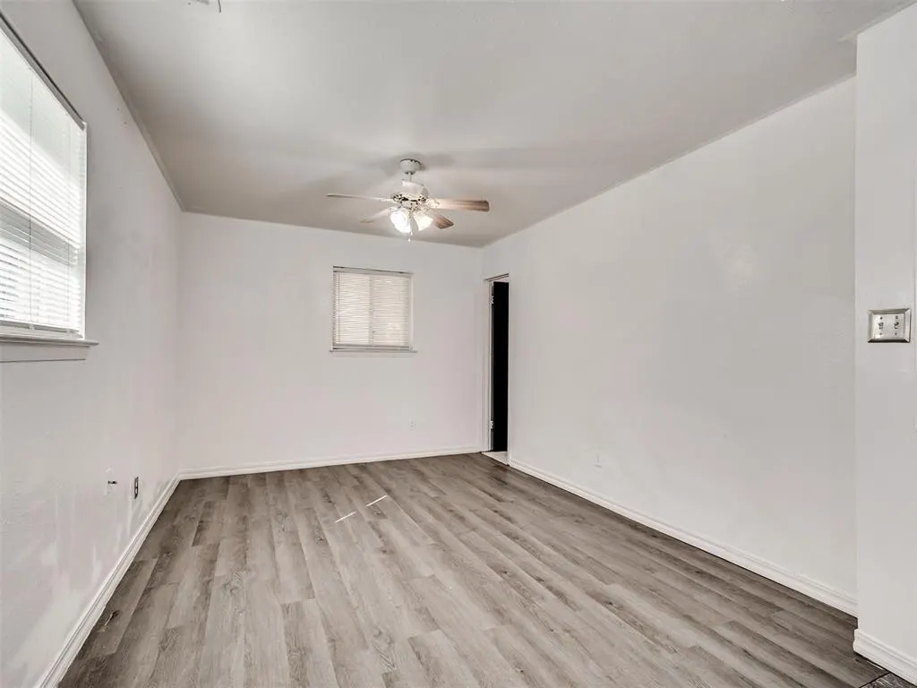 Photo 12 — 7216 NW 21st Street, Bethany, OK 73008