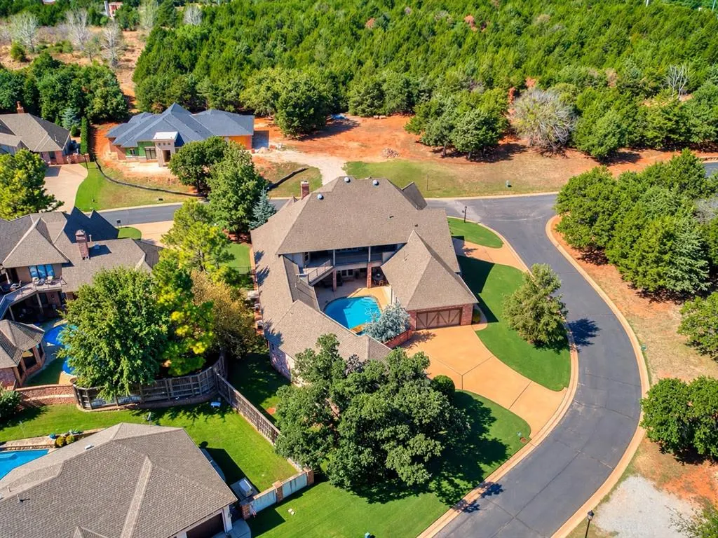 Photo 4 — 1108 Shadow Wood Drive, Edmond, OK 73034