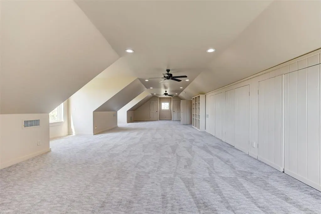 Photo 31 — 800 W Cimarron Boulevard, Crescent, OK 73028