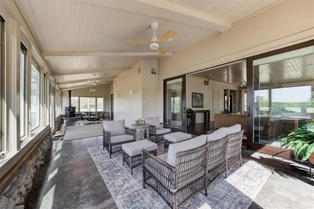Photo 33 — 800 W Cimarron Boulevard, Crescent, OK 73028