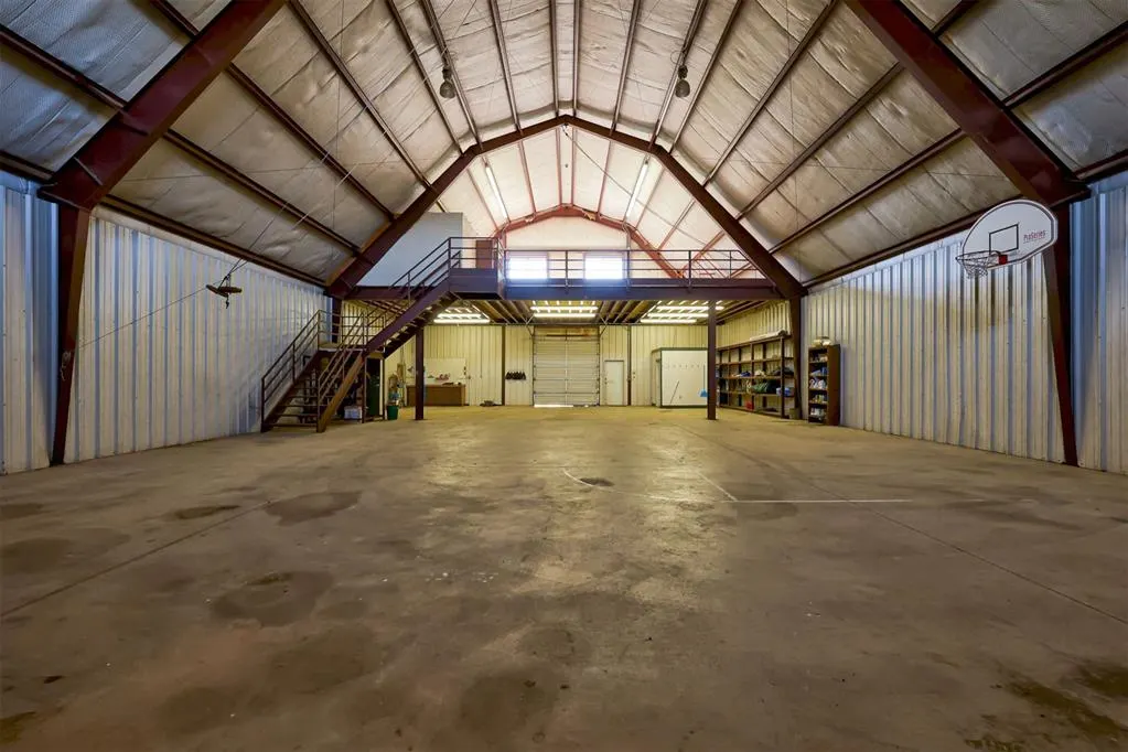 Photo 42 — 800 W Cimarron Boulevard, Crescent, OK 73028