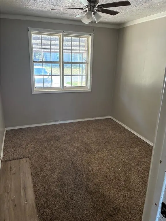 Photo 7 — 3837 SW 39th Street, Oklahoma City, OK 73119