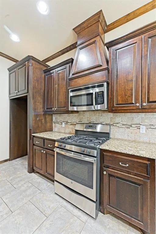 Photo 4 — 815 N Richland Road, Tuttle, OK 73089