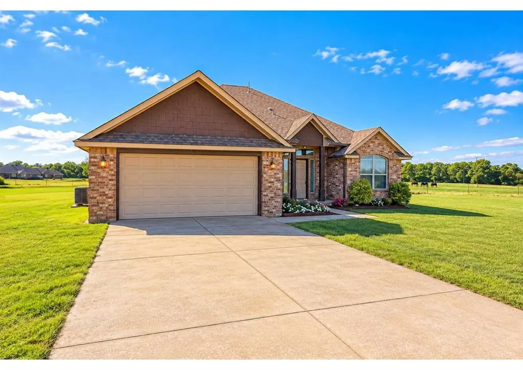 Photo 37 — 815 N Richland Road, Tuttle, OK 73089