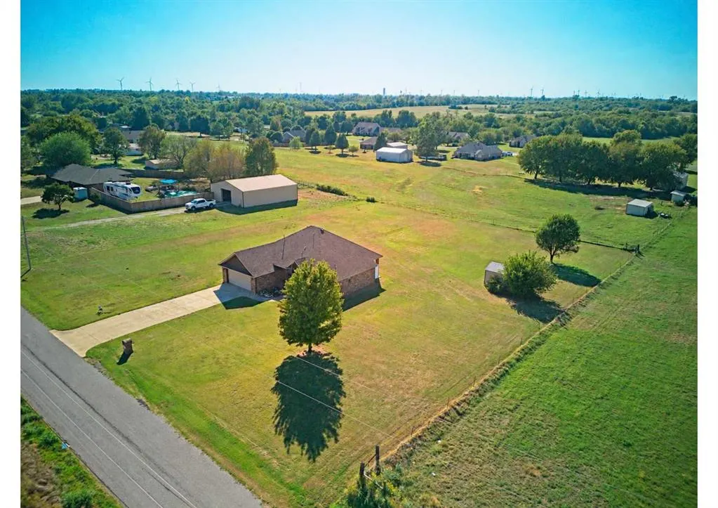 Photo 41 — 815 N Richland Road, Tuttle, OK 73089
