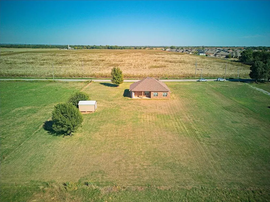 Photo 44 — 815 N Richland Road, Tuttle, OK 73089