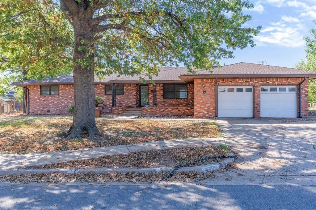 Front exterior — 4420 NW 27th Street, Oklahoma City, OK 73107