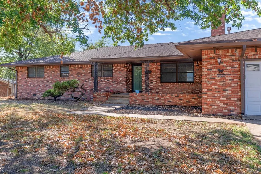 Photo 2 — 4420 NW 27th Street, Oklahoma City, OK 73107