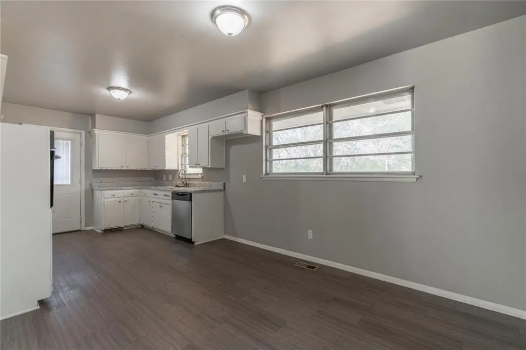 Photo 12 — 4420 NW 27th Street, Oklahoma City, OK 73107