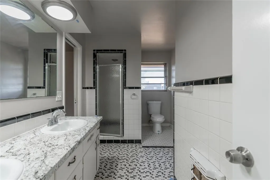 Photo 32 — 4420 NW 27th Street, Oklahoma City, OK 73107