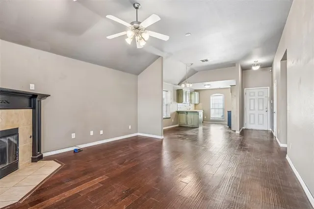 Photo 6 — 4209 Applegate Drive, Moore, OK 73160