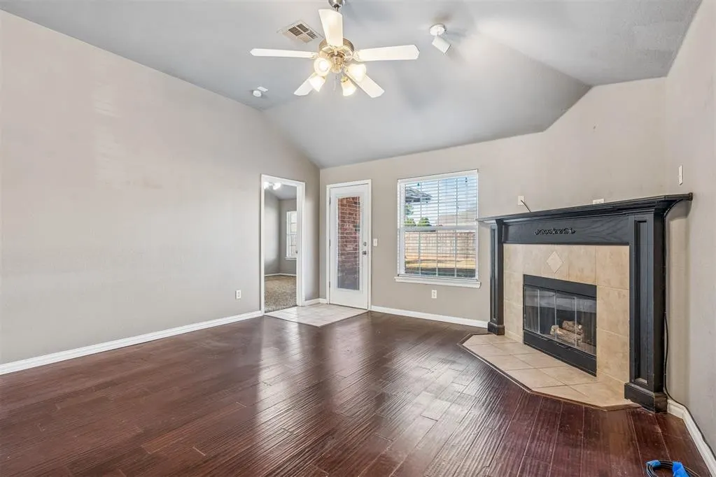 Photo 14 — 4209 Applegate Drive, Moore, OK 73160