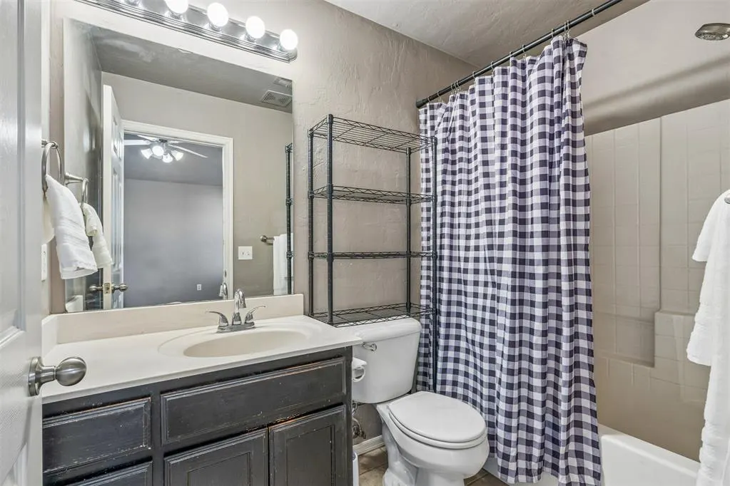 Photo 21 — 4209 Applegate Drive, Moore, OK 73160