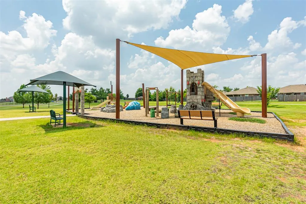 Photo 39 — 4209 Applegate Drive, Moore, OK 73160