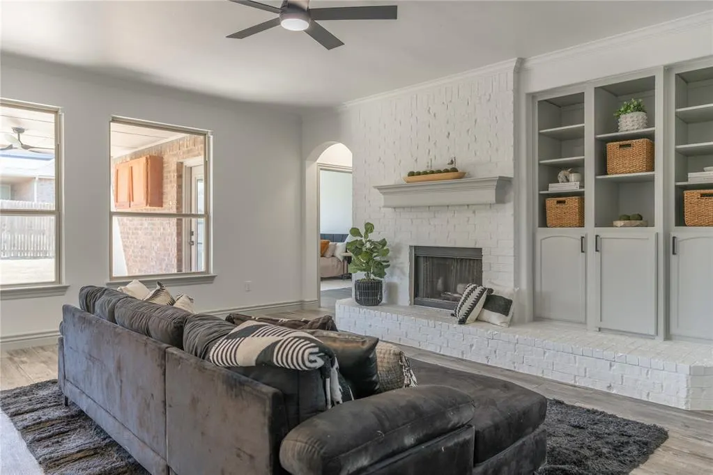 Photo 9 — 8729 Ally Way, Yukon, OK 73099
