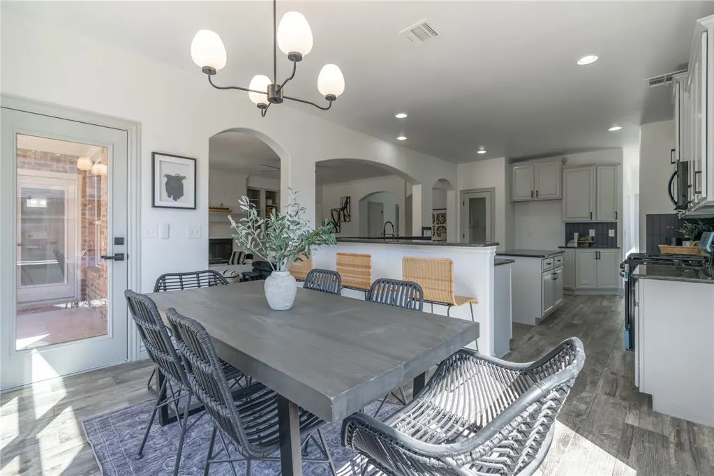 Photo 12 — 8729 Ally Way, Yukon, OK 73099