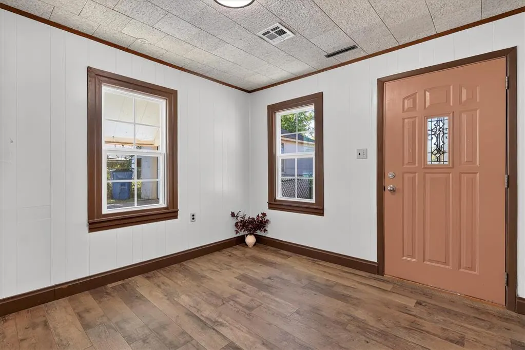 Photo 8 — 1606 S Choctaw Avenue, El Reno, OK 73036